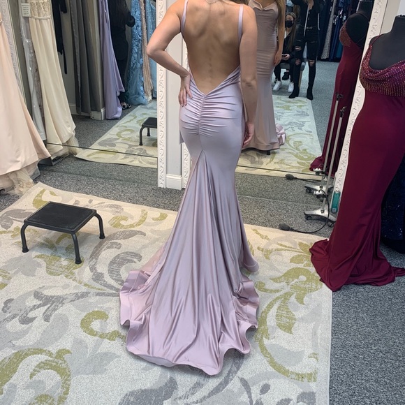 PROM DRESS - Picture 2 of 3